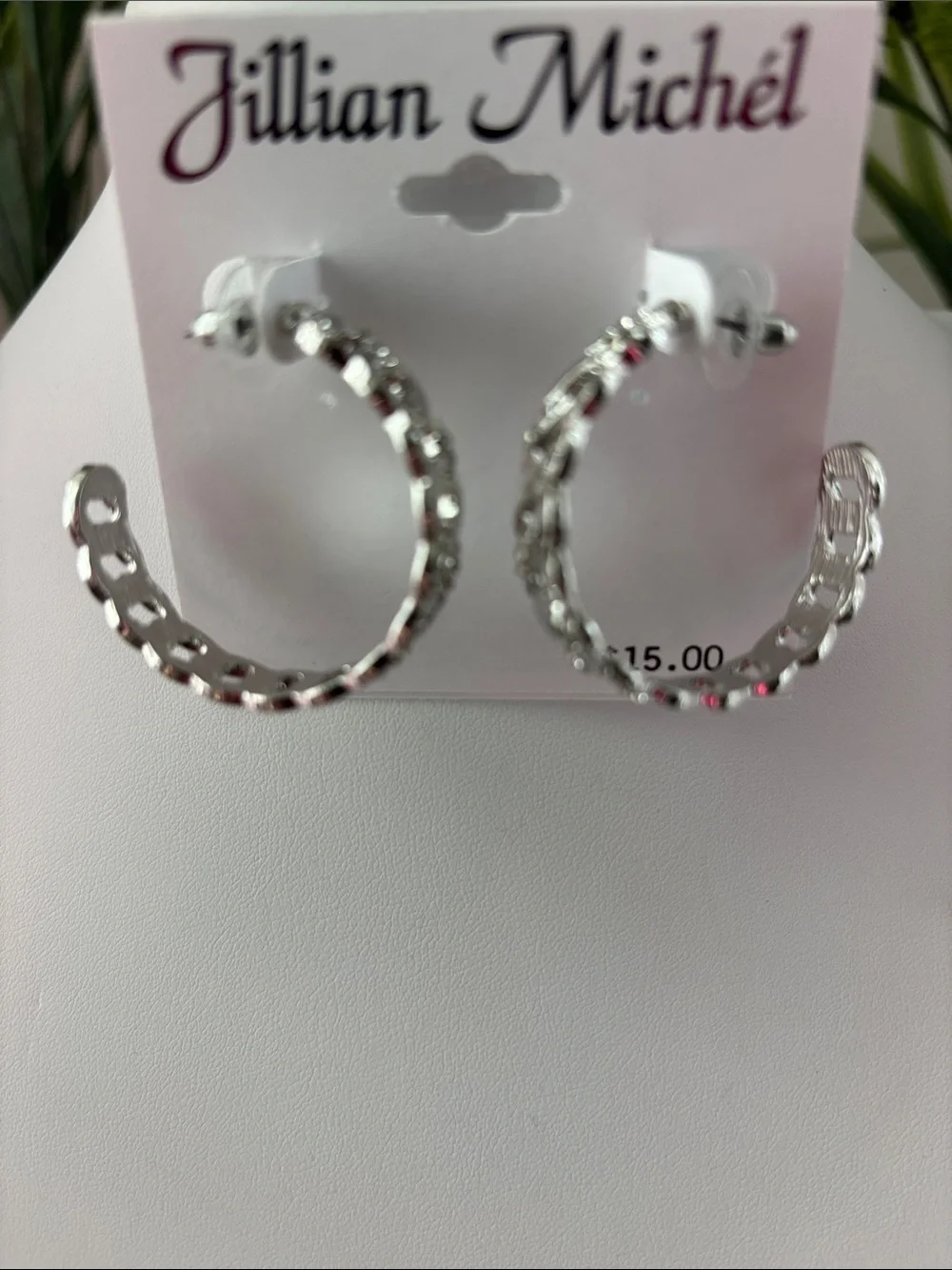 Jillian Michele 3/4 Hoop,chain post ailvertone